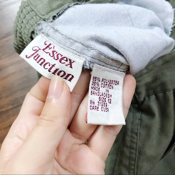 SOLD vintage • 90s olive green shorts pleated mom twill cargo high waist safari - Picture 6 of 11